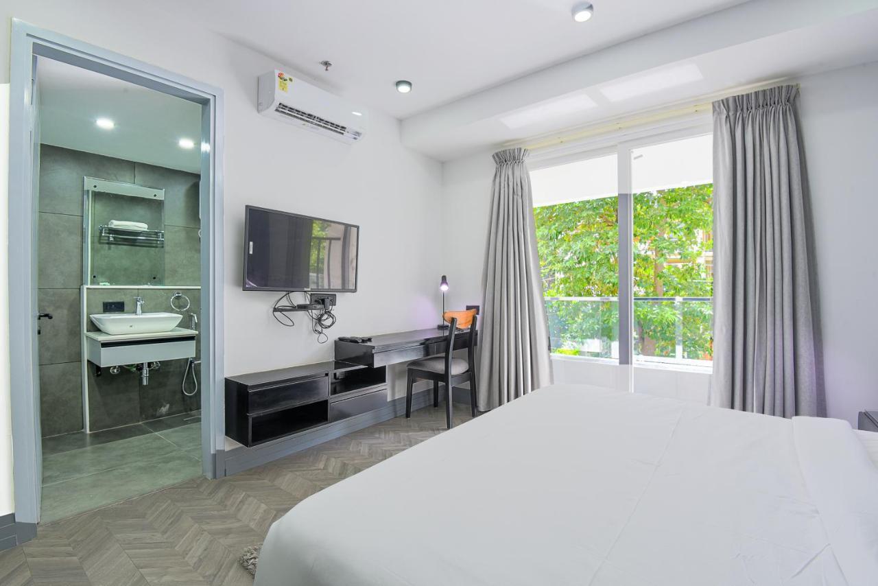 Bedchambers Serviced Apartments, Mg Road Ґурґаон Екстер'єр фото